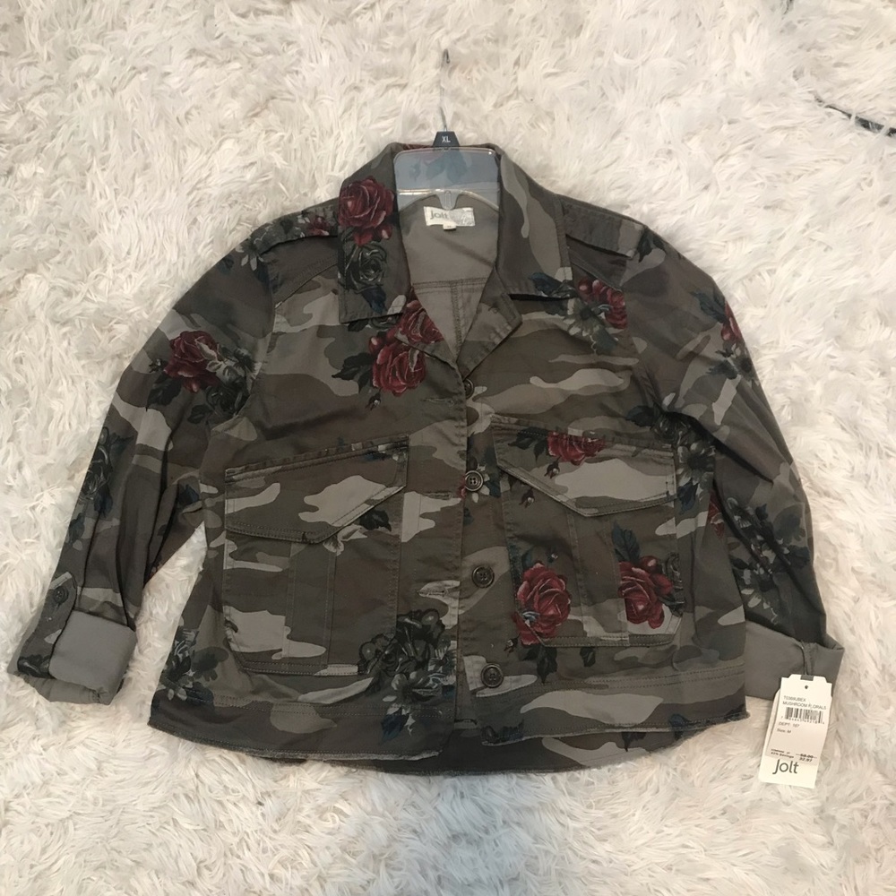 Jolt Camo cropped jacket